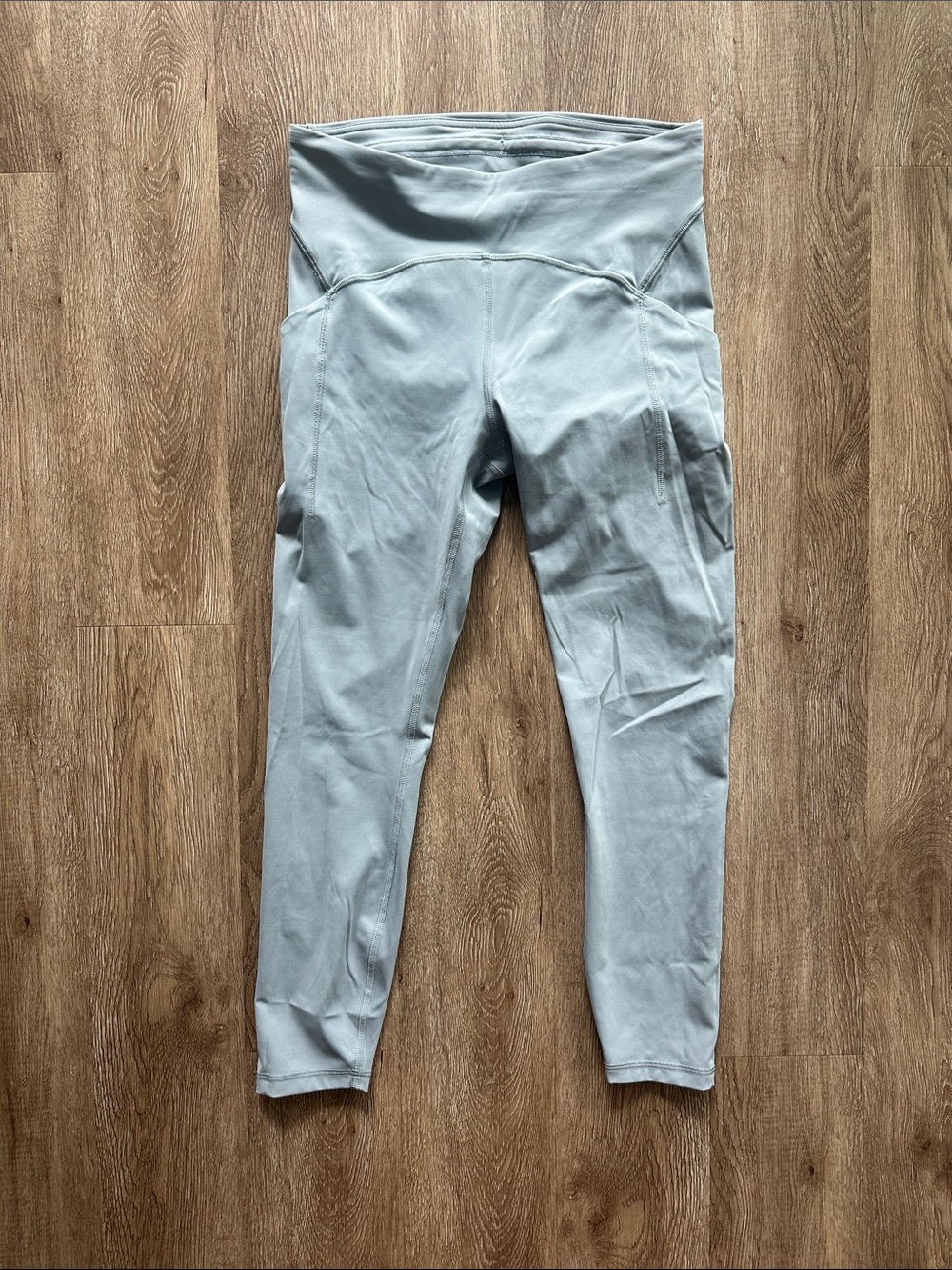 Lululemon Power Thru High Rise 25" Tight Rhino Grey 10 Activewear